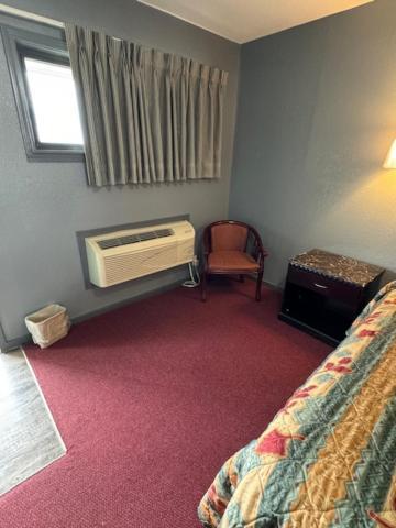 Pratt Budget Inn Bagian luar foto